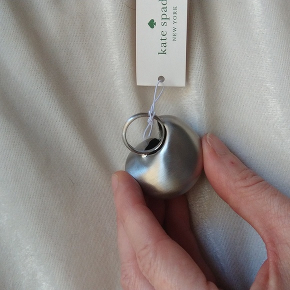 Kate Spade under the sea silver statement ring in size 5 NWT - Picture 3 of 4